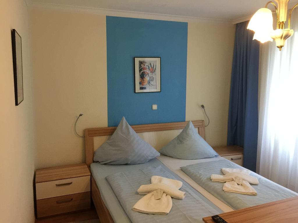 Hotel Adria Stuben Urbar  Extérieur photo