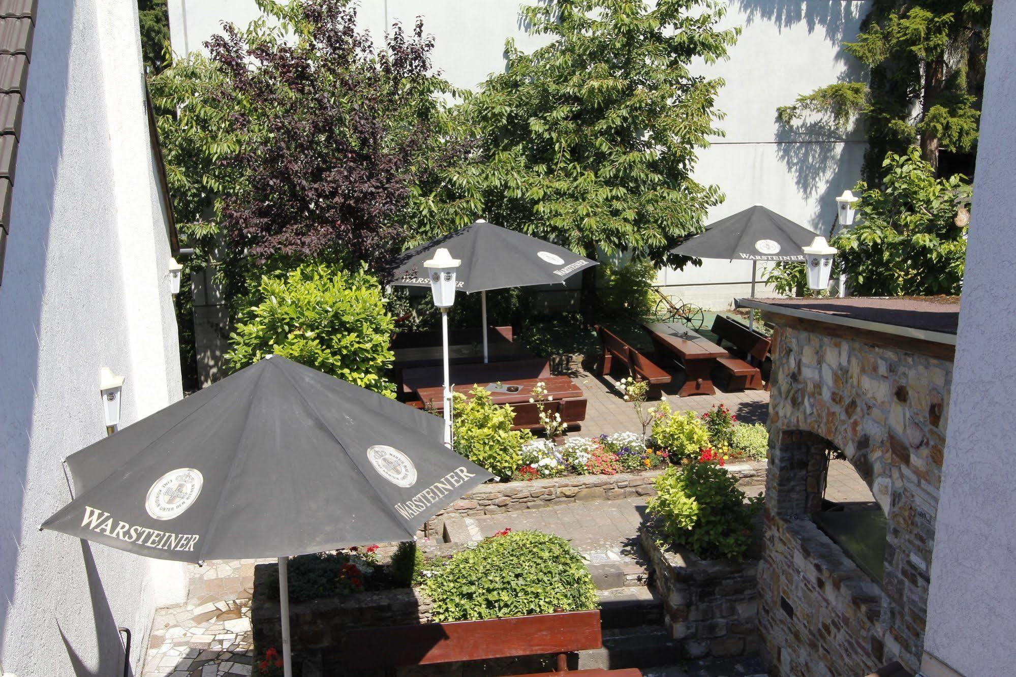 Hotel Adria Stuben Urbar  Extérieur photo